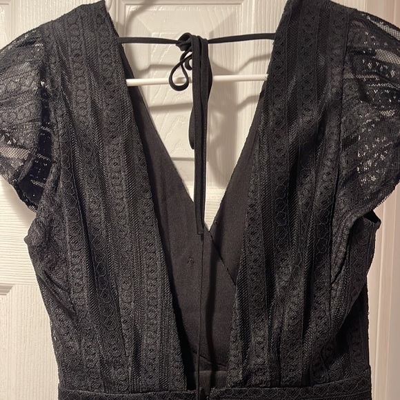 Black lace mini dress - Picture 4 of 7